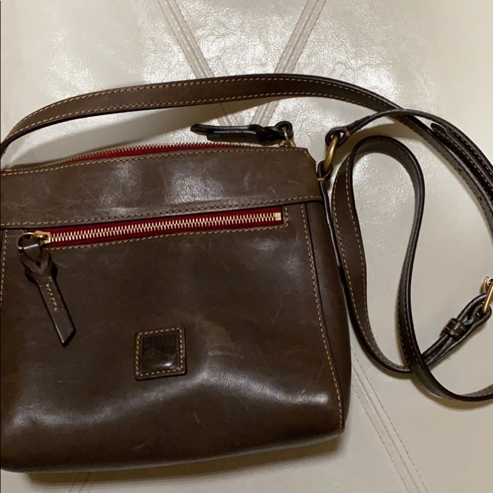 Dooney bourke leather crossbody